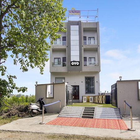 The Nines Hotel & Restro Nainital Eksteriør bilde