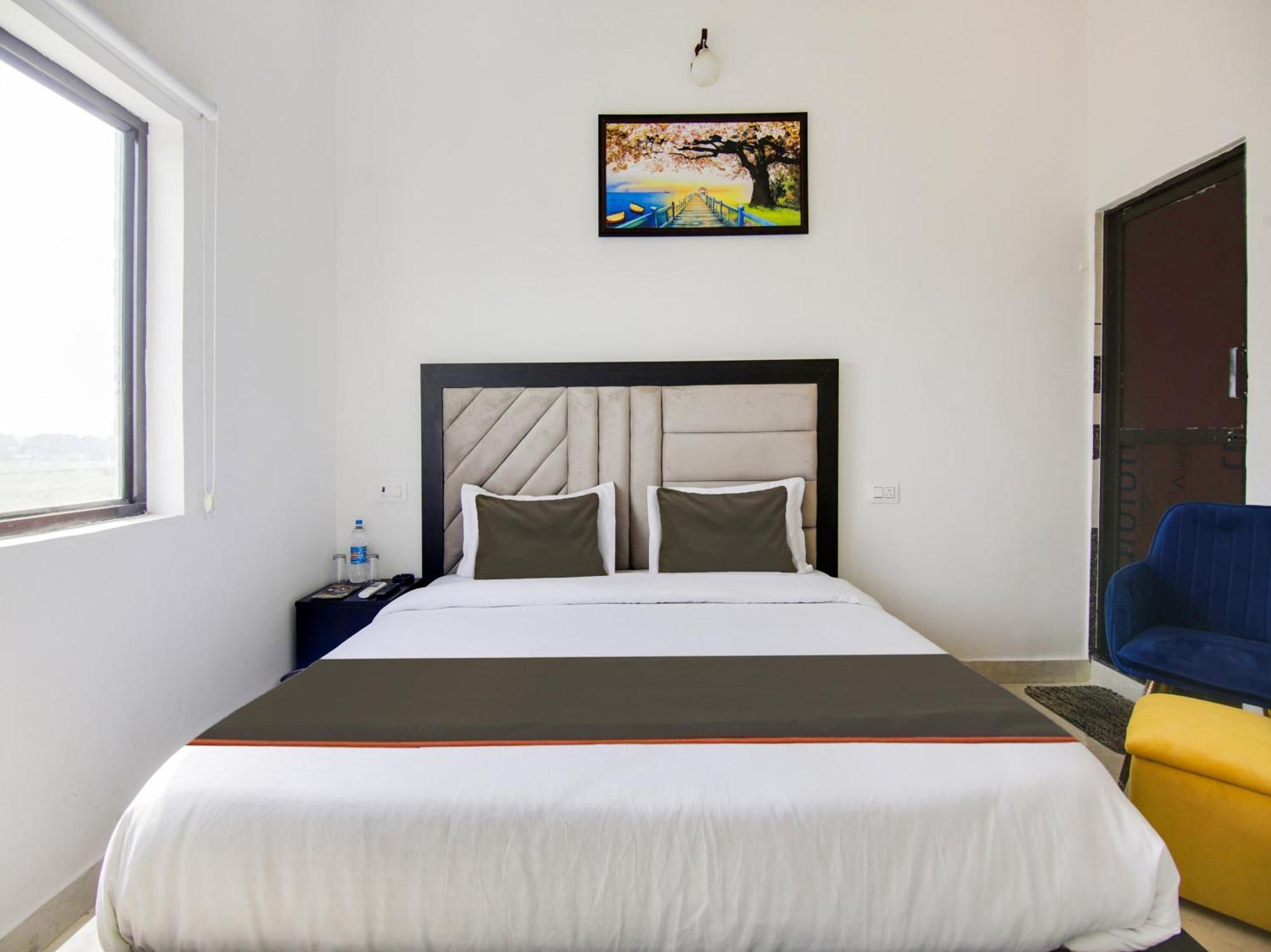 The Nines Hotel & Restro Nainital Eksteriør bilde
